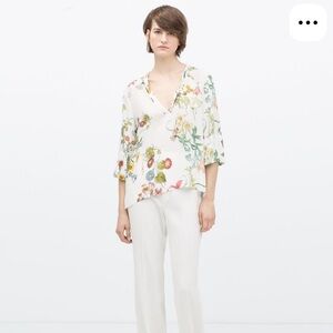 Zara Women's Floral Shirt V Size L Womens